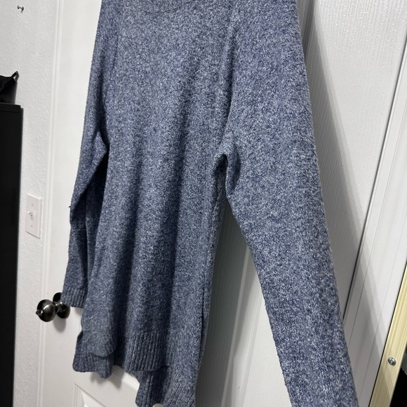 Market & Spruce Off-the-Shoulder Blue Sweater - Picture 2 of 4